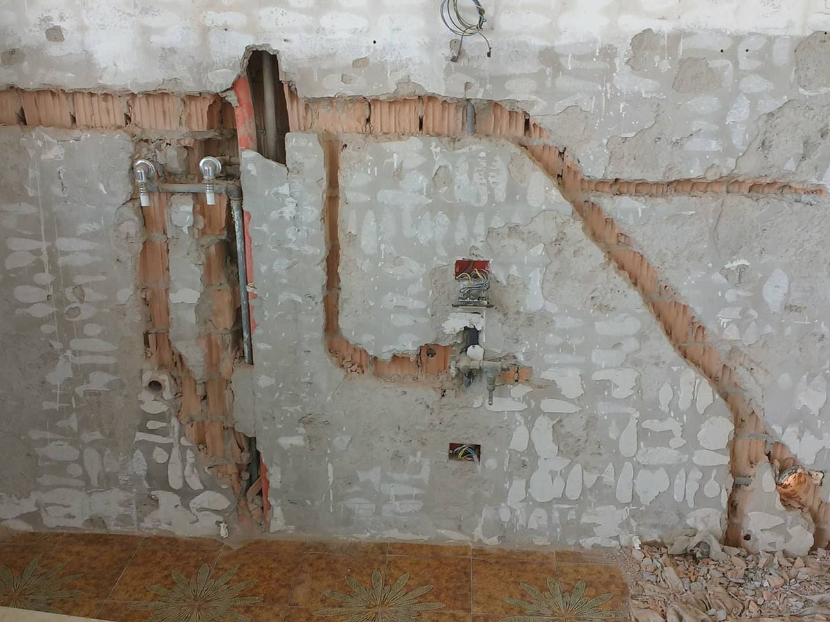 RISTRUTTURAZIONE, NUOVI IMPIANTI (RIPARTIRE DA 0)